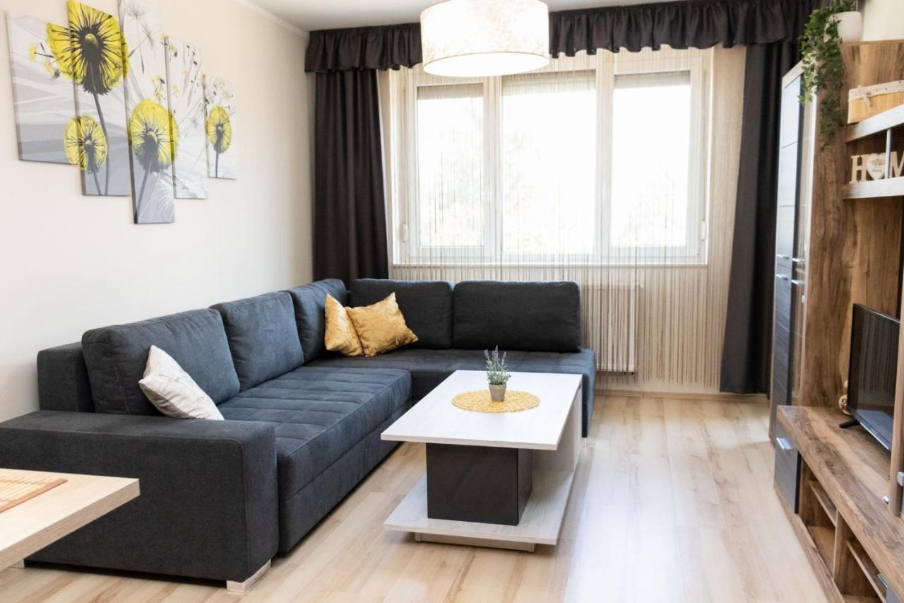 Holiday Apartman Sárvár Exterior foto